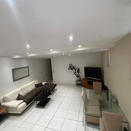 Tres Bel Appartement Pres De Montpellier Gignac  Eksteriør billede